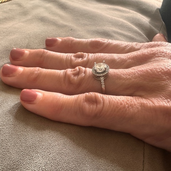 Halo CZ Engagement Ring Size 7 Sterling Silver Sparkly Bridal Travel Wedding - Picture 4 of 10